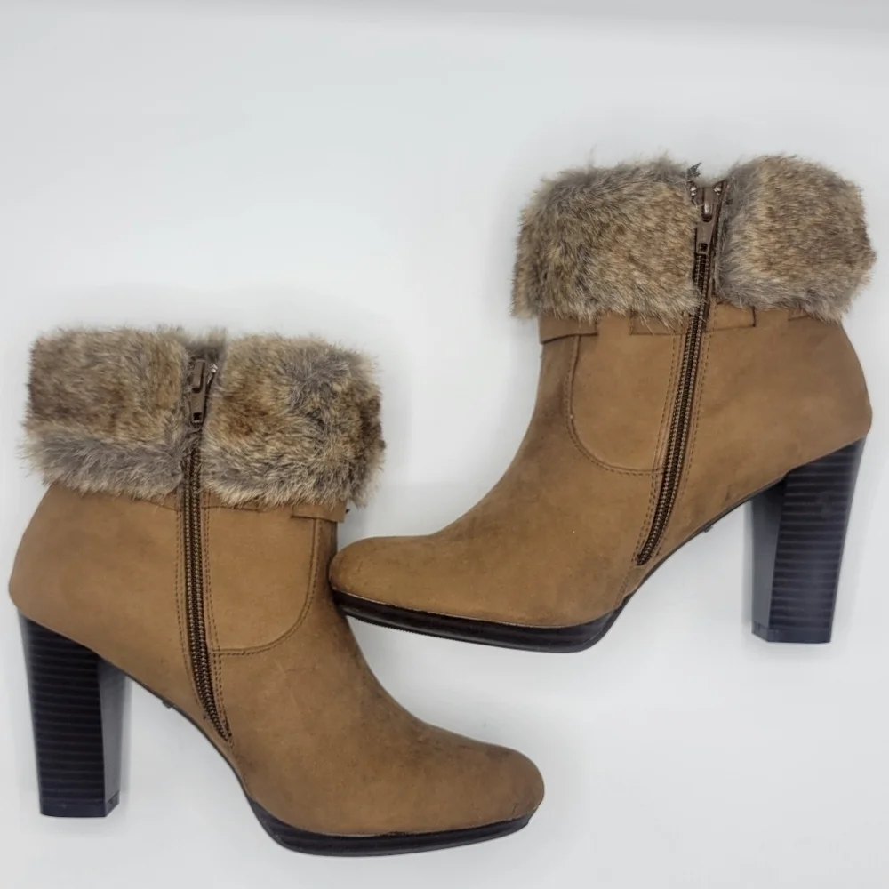 Dana Buchman heeled booties faux fur size 7 1/2